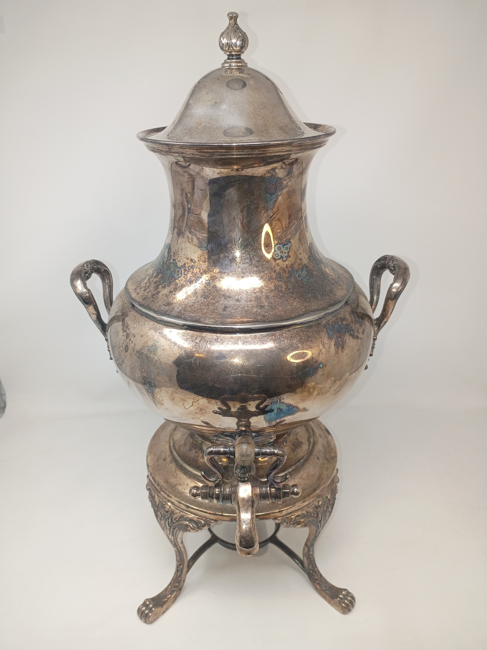 Reed & Barton Antique-Style Silver Plated Samovar Urn with Handles